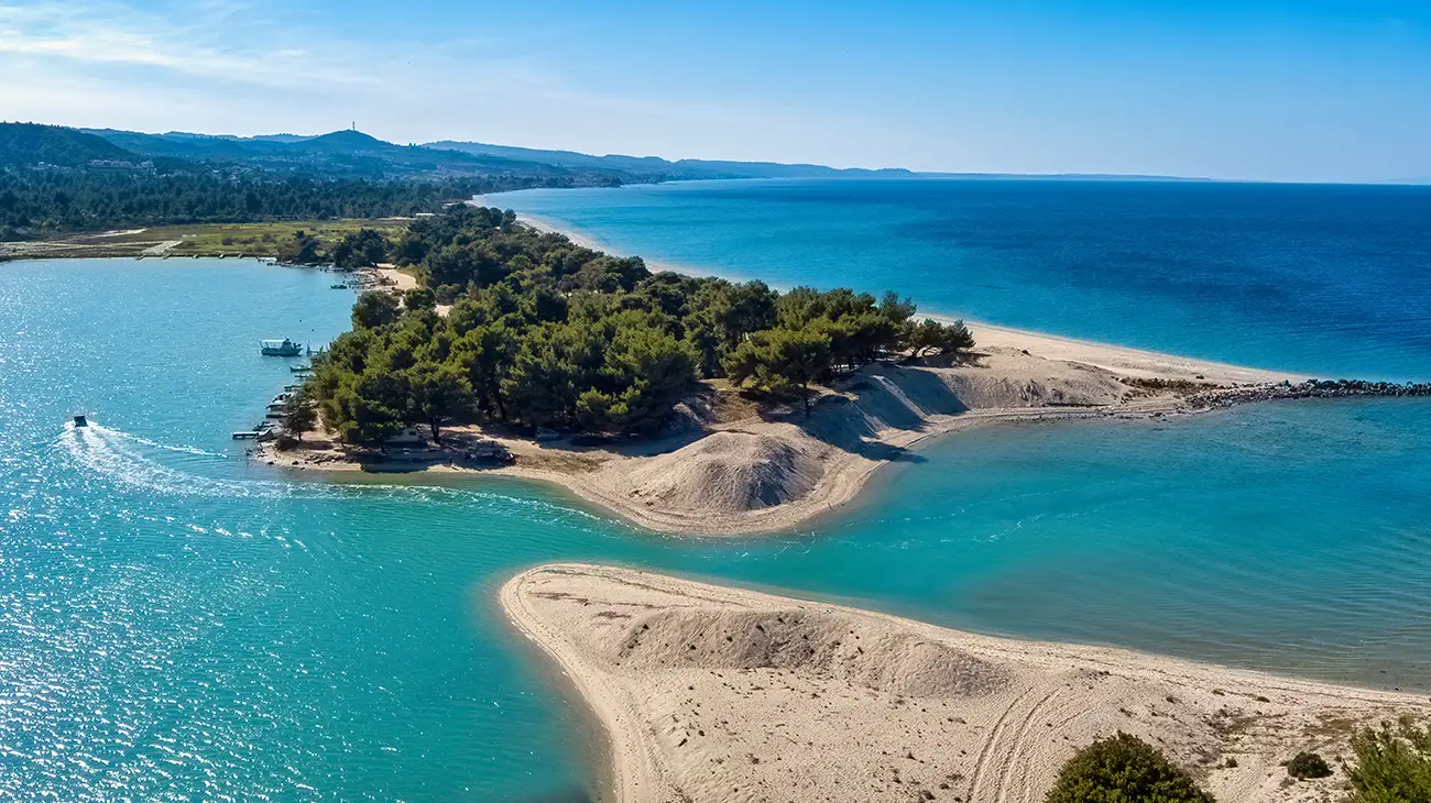 Η Χαλκιδική ανάμεσα στους κορυφαίους προορισμούς του κόσμου για το 2023