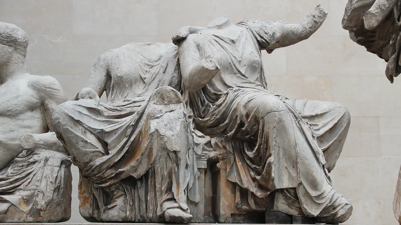 Ρόμπερτσον: Το Βρετανικό Μουσείο εκθέτει κλεμμένη πολιτιστική κληρονομιά!