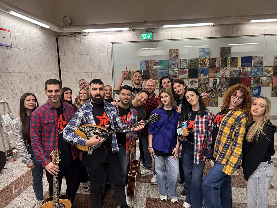 Το "Κάτι Παίζει" ξαναχτύπησε στον ΡΥΘΜΟ 94.9..!